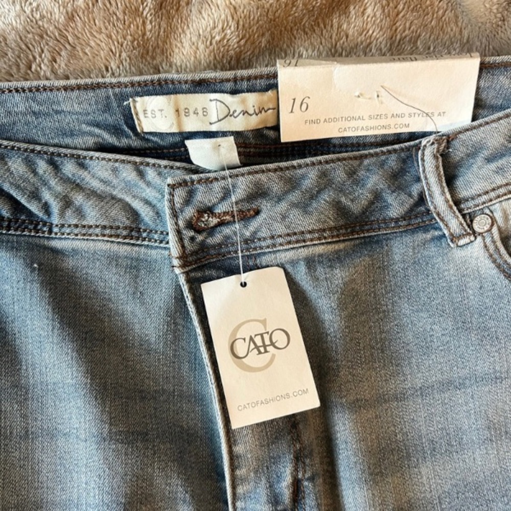 Cato Light Blue Flare Jeans with Brown and Cream Details - Picture 2 of 7